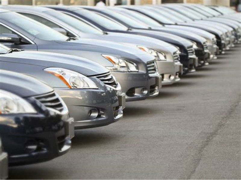 روزنامه همشهری: واردات خودرو فقط حرف است!