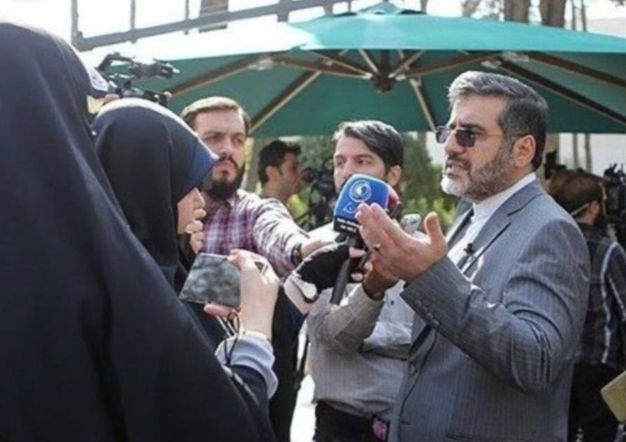 وزیر فرهنگ و ارشاد اسلامی: ️اگر فردی از اهالی فرهنگ و هنر دچار خطا شده، راه برای بازگشت باز است