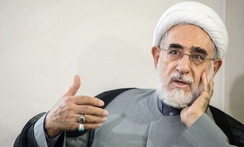 رسول منتخب نیا : به هرکس بیشتر چاپلوسی کند مقام بهتری می‌ دهند