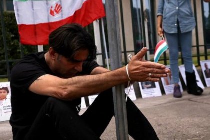 یاد خدانور لجه ای در شهر سانتیاگو