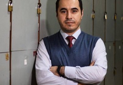 خانواده «حسین رونقی» از انتقال او به بهداری خبر دادند
