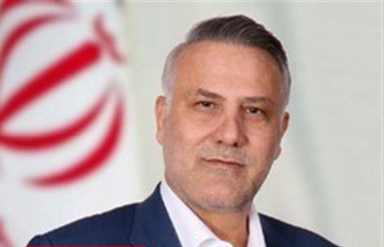 نماینده مجلس : اگر نظام نبود حرف سلبریتی‌ ها را کسی به پشم هم حساب نمی‌کرد