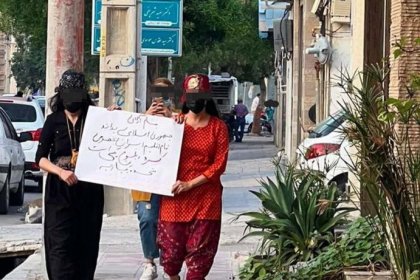 دختران معترض بوشهری به حجاب اجباری