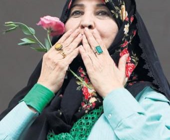 زهرا رهنورد : فرزندان ملت را نکشید