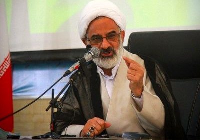 نماینده ولی فقیه در سپاه : باید بر سر اصول و چهارچوب ها بایستیم