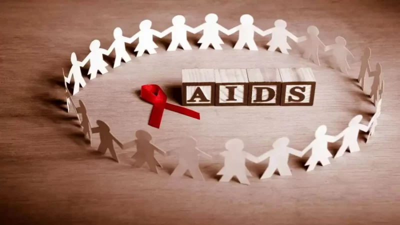 مدیرعامل موسسه «احیای ارزش‌ها» : آموزش و پرورش صحبت از «ایدز» را ممنوع کرده است