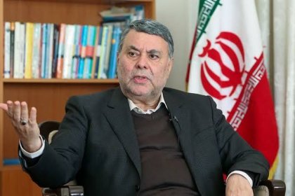 عضو مجمع تشخیص مصلحت نظام: ایران در انزواست