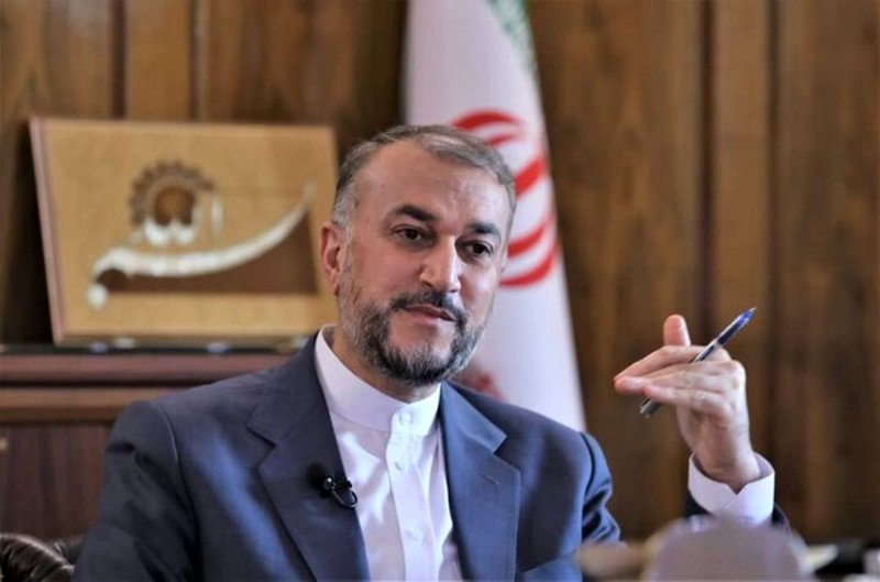 حسین امیرعبداللهیان، وزیر امور خارجه: خبر استعفای خود را «قویا» تکذیب میکنم