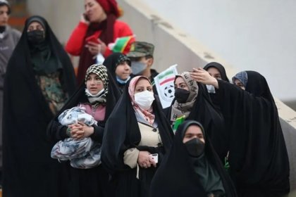 حضور بانوان در استادیوم آزادی با حداکثر ملاحظات