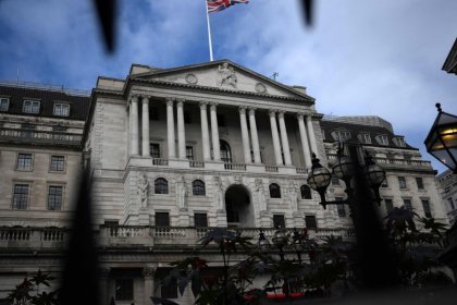 بانک مرکزی انگلیس نرخ بهره را افزایش داد