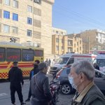 دانش آموزان مدرسه دخترانه در تهرانسر در پی مسمومیت سریالی به بیمارستان منتقل شدند
