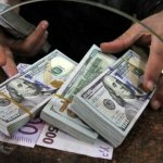 رییس کانون صرافان ایران: تقاضای خرید دلار تقریبا به صفر رسید