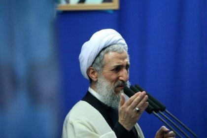 امام جمعه موقت تهران: کسانی که غیرت دینی دارند نباید در برابر کشف حجاب‌ها ساکت باشند
