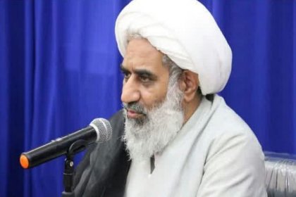 امام جمعه زابل: کسی که روسری بر می‌دارد را دشمن از ما دزدیده است