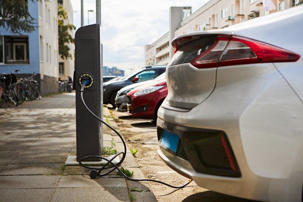 توافق آمریکا و ژاپن برای تامین باتری خودروهای برقی