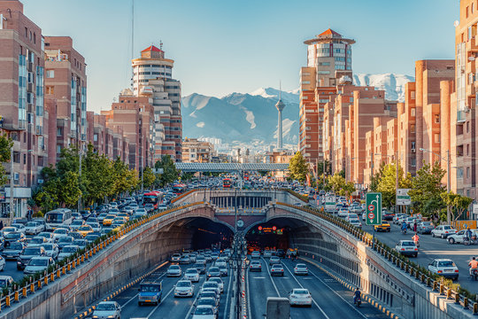 شهردار تهران: ۵۱ درصد از مردم در تهران اجاره‌نشین هستند