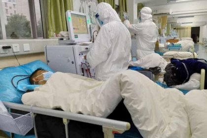 معاون درمان وزارت بهداشت:زیر سویه «اومیکرون» عامل افزایش ابتلا به کرونا است