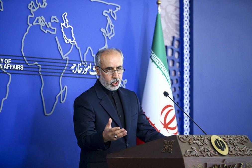 انتقاد ایران از انتشار اخبار اعزام ادوات نظامی آمریکا به منطقه