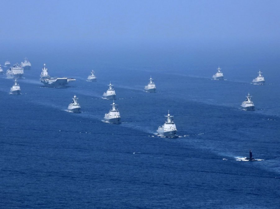 هواپیماها و کشتی‌های چینی در اطراف تایوان باقی مانده‌اند