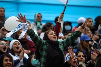 باشگاه ملوان خواستار حضور زنان هوادار خود در استادیوم شد
