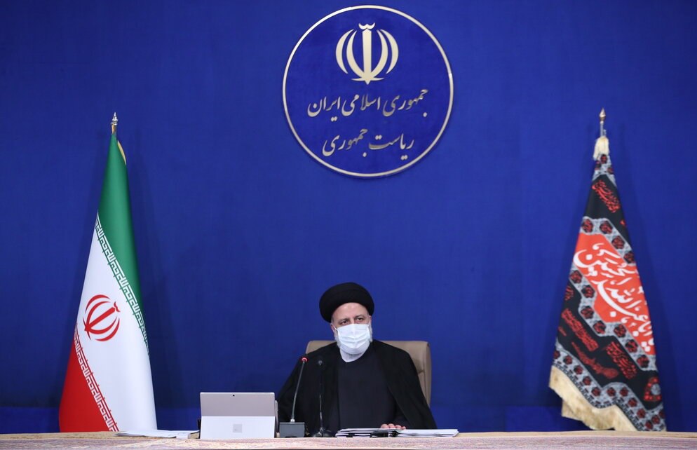 جلسه فوق‌العاده شورای عالی انقلاب فرهنگی برای «حجاب»