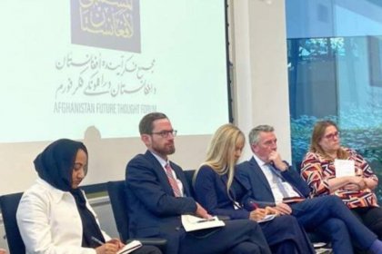 نماینده ویژه آمریکا:افغانستان خواستار ادامه گفتگو و مخالف درگیری مسلحانه است