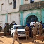 بحران در سودان:مقامات دولت عمر البشیر زندان را ترک کرده‌اند