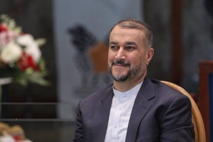 وزیر امور خارجه:ایران به هیچ طرفی در جنگ اوکراین، کمک نظامی نمی‌کند