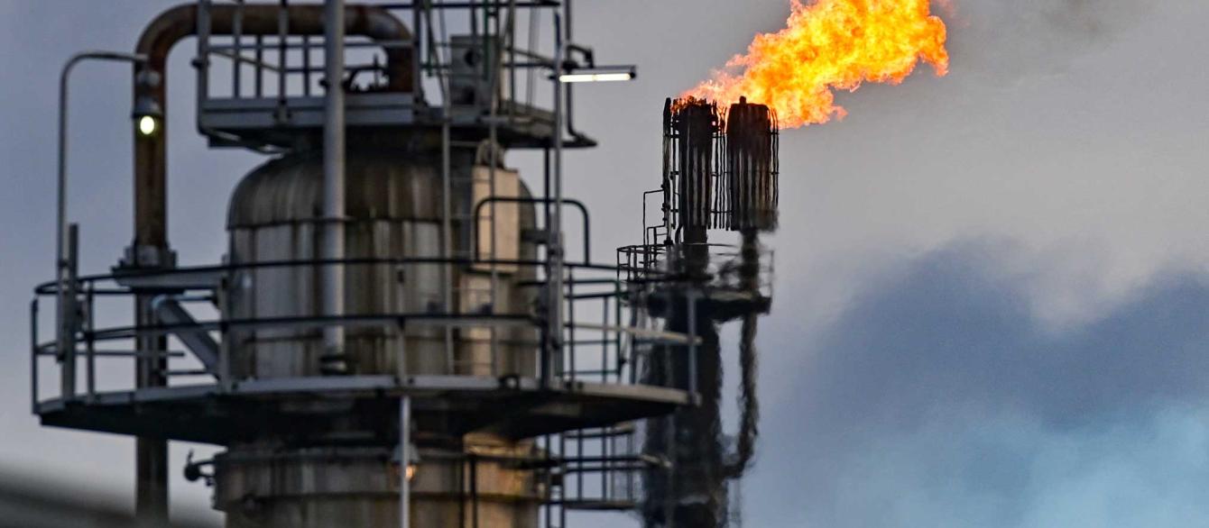 گروه هفت برنامه تعیین سقف قیمت نفت روسیه را متوقف کرده‌اند