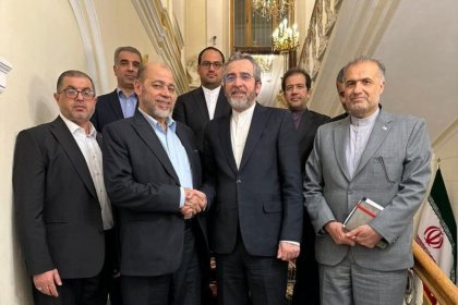 دیدار علی باقری کنی با عضو دفتر سیاسی حماس در مسکو