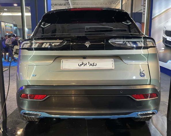 محصول عجیب ایران خودرو/ اولین خودروی تمام‌برقی اگزوزدار جهان