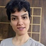 کمپین حقوق بشر ایران: حکم زندان «عاتکه رجبی»، معلم معترض را محکوم می‌کنیم