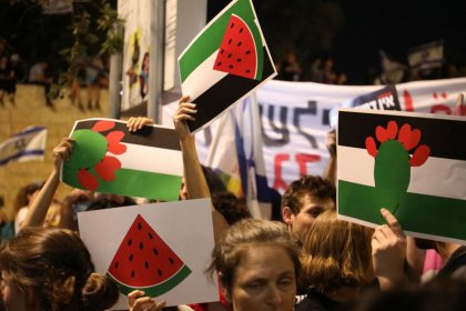 هندوانه به سمبلی برای طرفداران فلسطین تبدیل شد