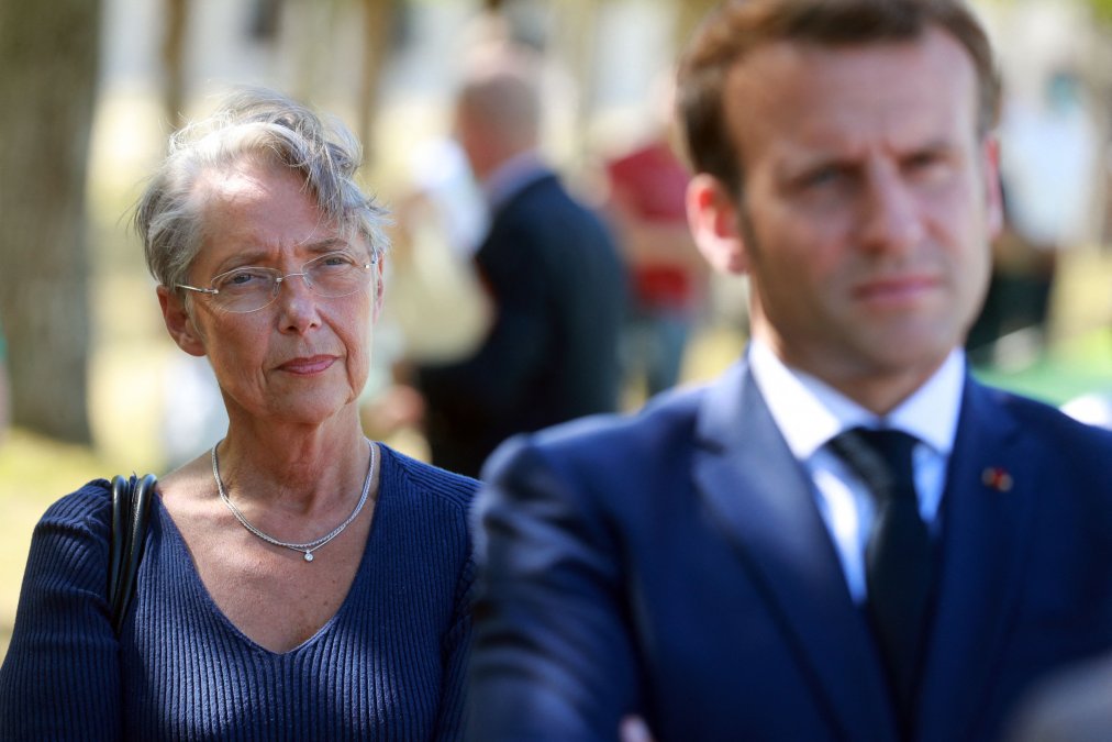 نخست‌وزیر فرانسه استعفا داد