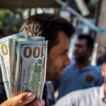 عضو اتاق بازرگانی: فقط در ایران ارزش پول ملی یک‌شبه ۲۰ درصد افت می‌کند