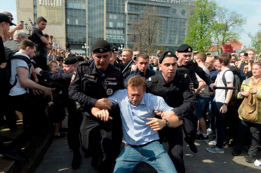 پلیس روسیه ۳۶۶ نفر را بازداشت کرد