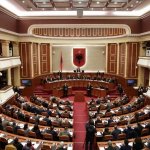 پارلمان آلبانی: توافق با ایتالیا برای ایجاد اردوگاه پناهندگان تصویب شد