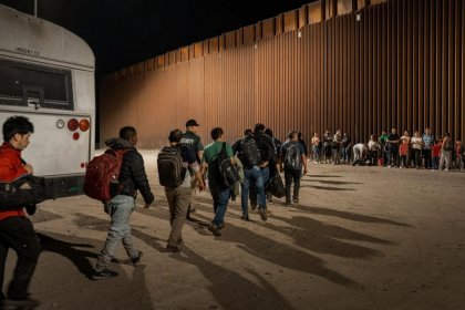 ترامپ و بایدن برای دوئل به مرز مکزیک می‌روند