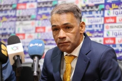 سرمربی پرتغالی تیم سپاهان: مثل عربستان عمل کنید