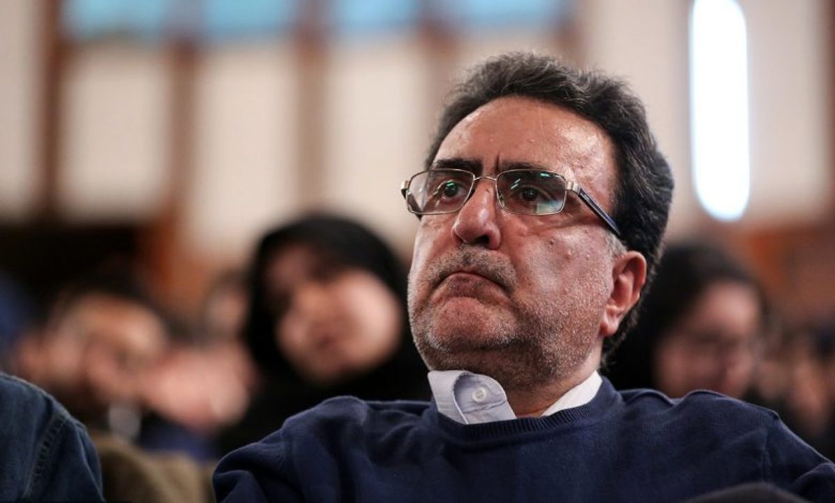 وکیل مصطفی تاجزاده: موکلم از تیر ۱۴۰۱ حتی یک روز هم مرخصی نرفته