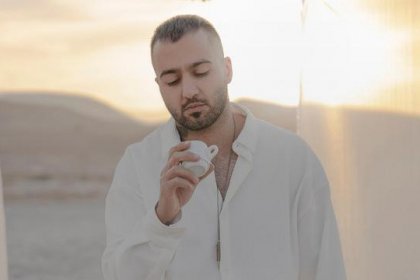 پیام نوروزی توماج صالحی: همچنان همراه با شما مقاومت می‌کنم