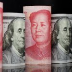 ارزش یوان چین در برابر دلار آمریکا سقوط کرد