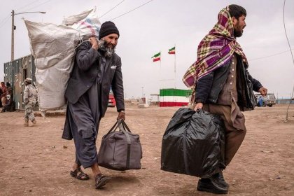 عضو کمیسیون امنیت ملی: فقط به اتباع خارجی‌ شناسنامه داده می‌شود که پدر یا مادرشان، ایرانی باشند