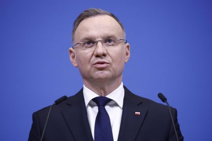 رئيس جمهور لهستان: لهستان آماده پذیرش و استقرار تسلیحات اتمی ناتو است