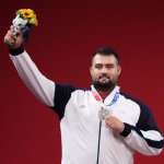 علی داودی وزنه‌بردار ایرانی به نایب قهرمانی رسید و سهمیه‌اش را برای المپیک قطعی کرد