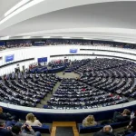 پارلمان اروپا قطعنامه‌ای با خواست تحریم بیشتر ایران و تروریست ‌خواندن سپاه تصویب کرد