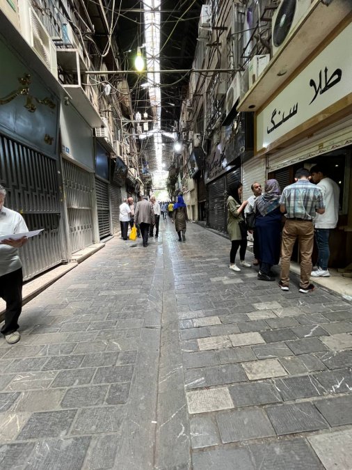 شماری از طلافروشان در بازار تهران دست به اعتصاب زدند