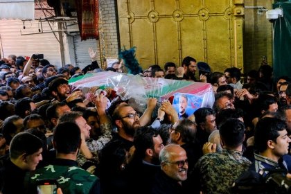 حسین امیرعبداللیهان در حرم شاه‌عبدالعظیم دفن شد