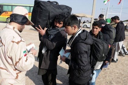 دادستان عمومی البرز: ۱۰۰ هزار تبعه بیگانه از استان اخراج می‌شوند