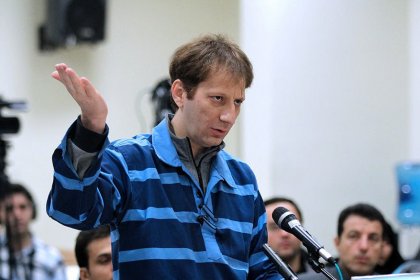 واکنش وکیل بابک زنجانی به آزادی موکلش: حقیقت را از قوه قضائیه پیگیری کنید